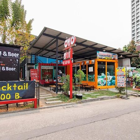 Oyo 673 Nice Sleep Box Hotel Chiang Mai Bagian luar foto