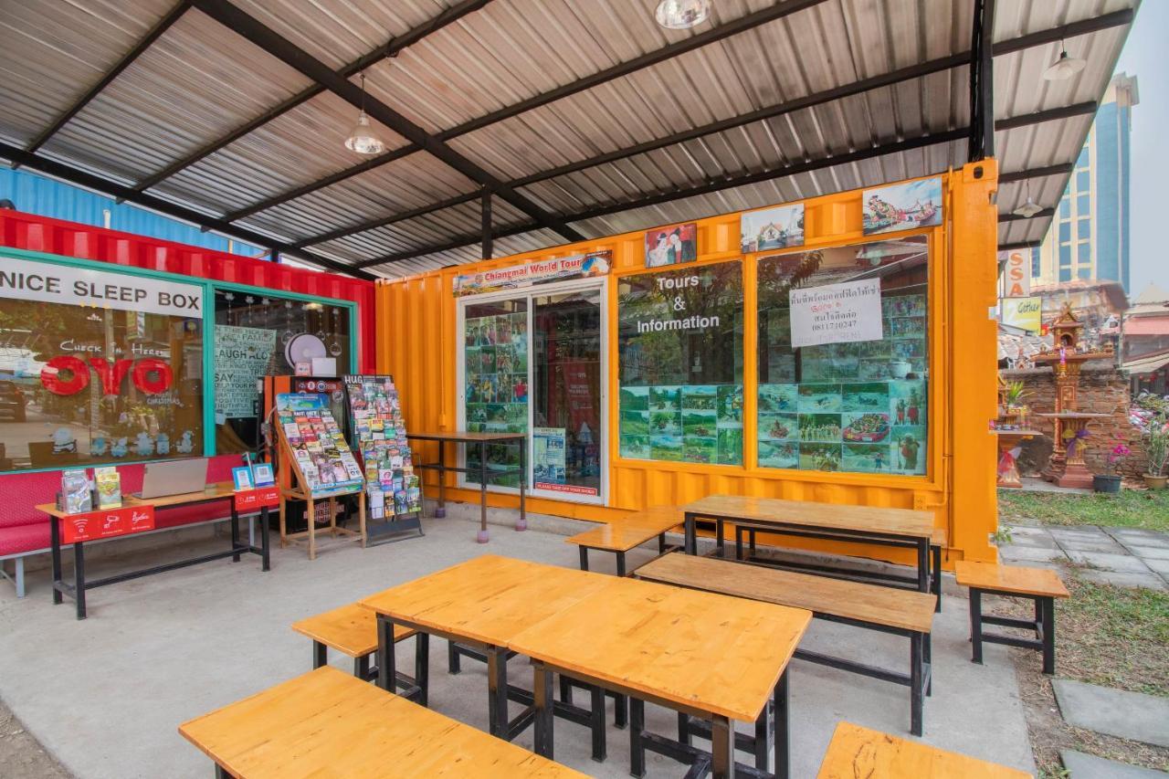Oyo 673 Nice Sleep Box Hotel Chiang Mai Bagian luar foto
